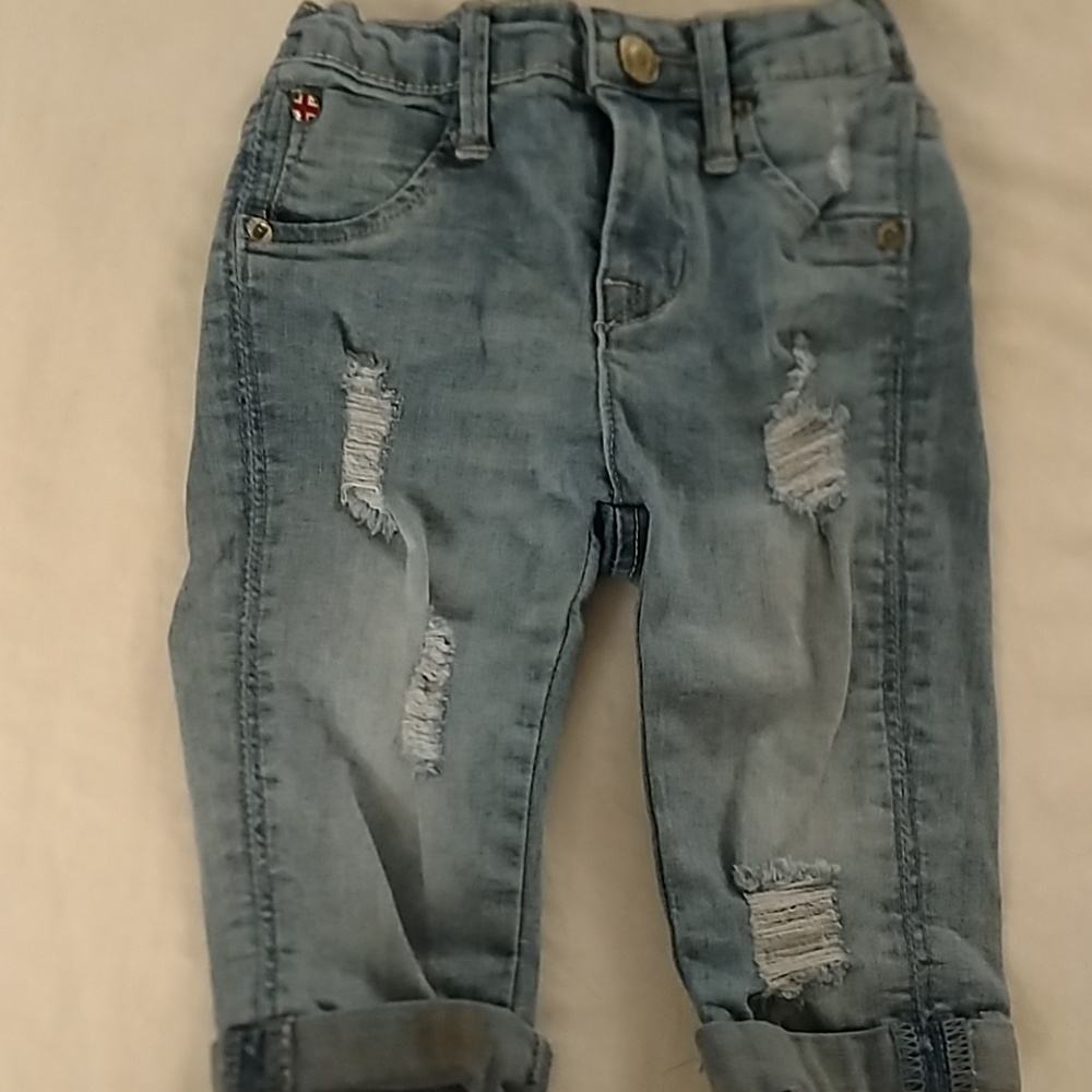 Elastic waist capris